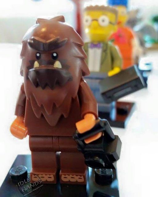 LEGO Collectible Minifigures 71010 Series 14 Bigfoot