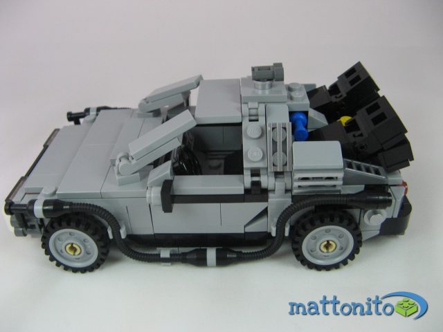 delorean lato prospettiva