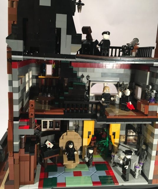 lego ideas la famiglia addams 20 796