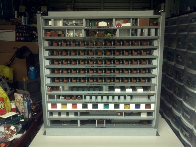 La MOC LEGO del deposito di Zio Paperone