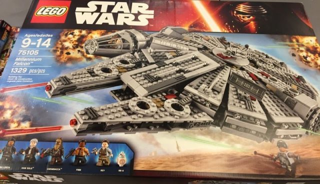 lego star wars 75105 Millennium Falcon