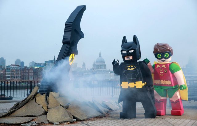 The LEGO Batman Movie Batarang