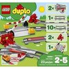 LEGO 10882 Duplo Vías Ferroviarias, Juguete de Construcción para Niños y Niñas +2 Años con Ladrillo de Acción Rojo
