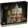 LEGO Boutique-Hotel Bausatz 10297; bauen Sie ein detailliertes, repräsentatives Musterhotel mit Überraschungen (3.066 Teile)