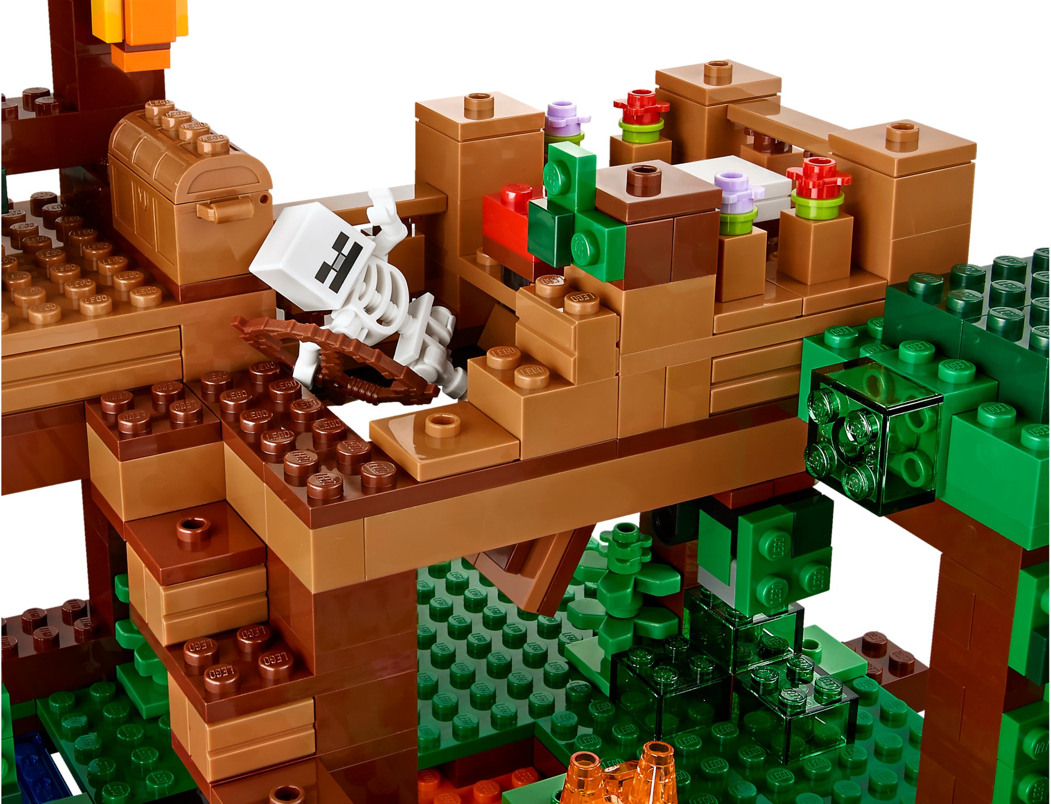 Excelente Escarchado Aprendiz LEGO Minecraft 21125 - The Jungle Tree House | Mattonito