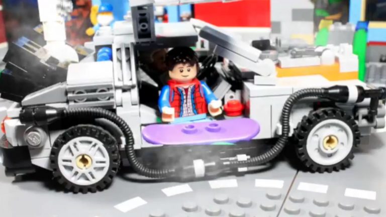 Talenti LEGO: Il Video in Stop Motion “Back to the Future Part IV” di Lion Studios