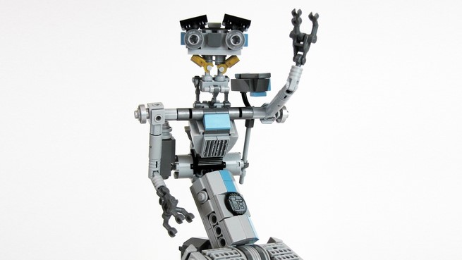 LEGO Ideas: Johnny Five Raggiunge i 10.000 Sostenitori