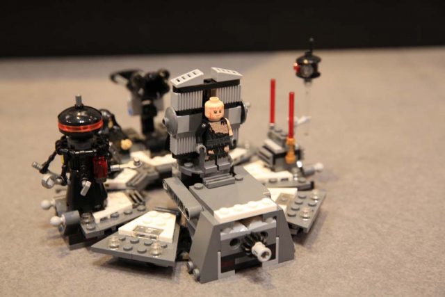 75183 Darth Vader Transformation