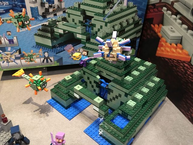 LEGO® Minecraft The Ocean Monument (21136)