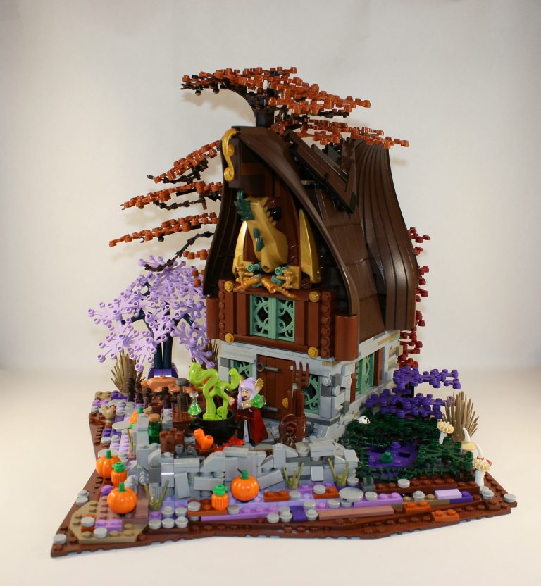 LEGO Ideas: Il Cottage della Strega-Elfo di Cristiano Grassi