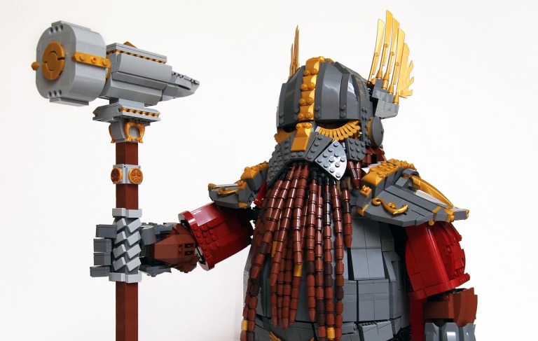 Un Potente Guerriero LEGO del Clan dei Nani