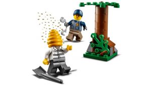 LEGO City 60171 Mountain Fugitives