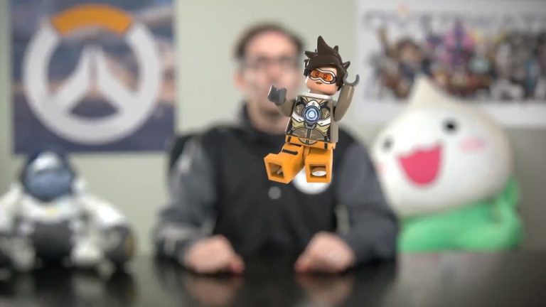 LEGO Overwatch Minifigura di Tracer