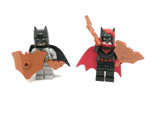 LEGO DC Comics Super Heroes 76111 - Batman: Scontro Con Brother Eye