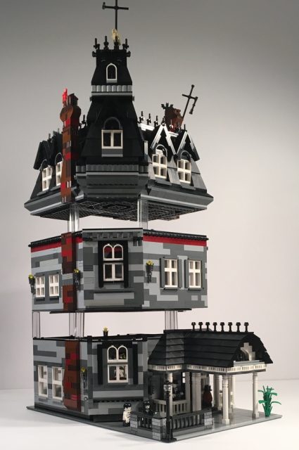 LEGO Ideas Addams Family Mansion Modular