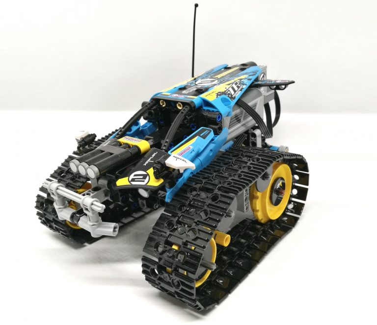 Recensione LEGO Technic 42095 – Stunt Racer Telecomandato