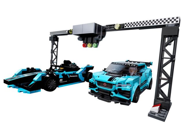 LEGO Speed Champions - Formula E Panasonic Jaguar Racing GEN 2 car & Jaguar I-PACE eTROPHY (76898)