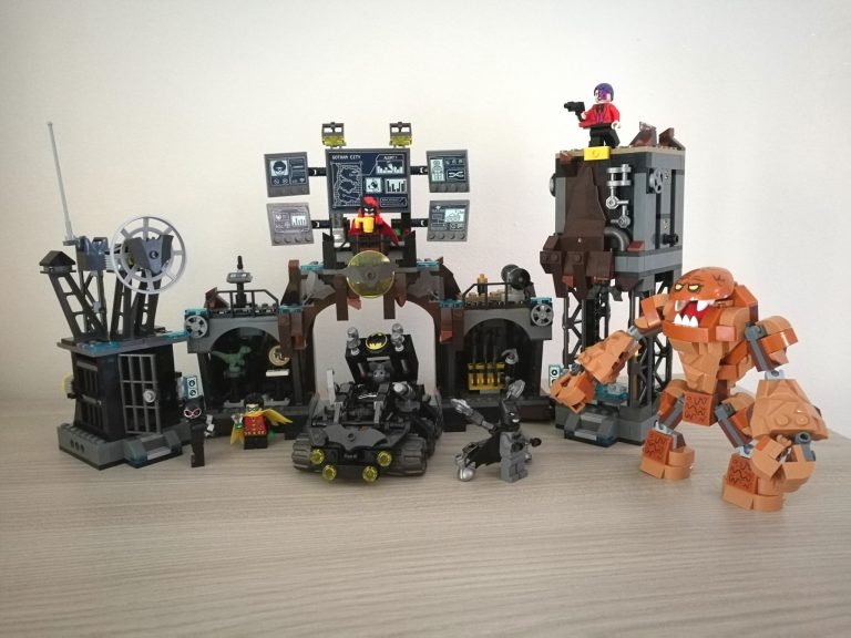 Recensione LEGO DC Super Heroes 76122 – Clayface e L’invasione della Bat Caverna