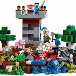 LEGO-Minecraft-21161-The-Crafting