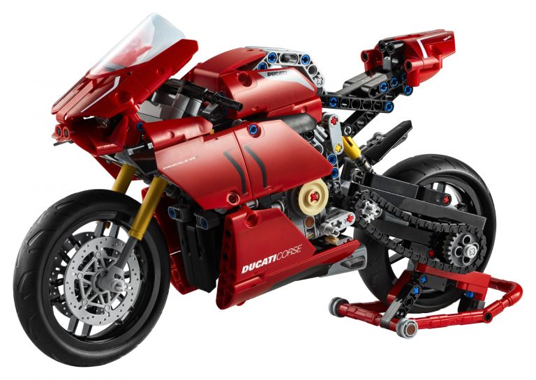 Svelata la la Ducati Panigale V4 R LEGO Technic (42107)