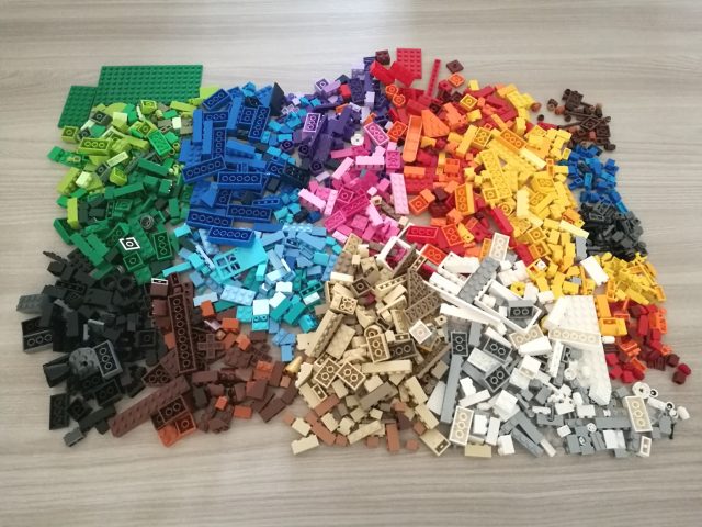 LEGO Classic - Mattoncini, mattoncini, mattoncini (10717)