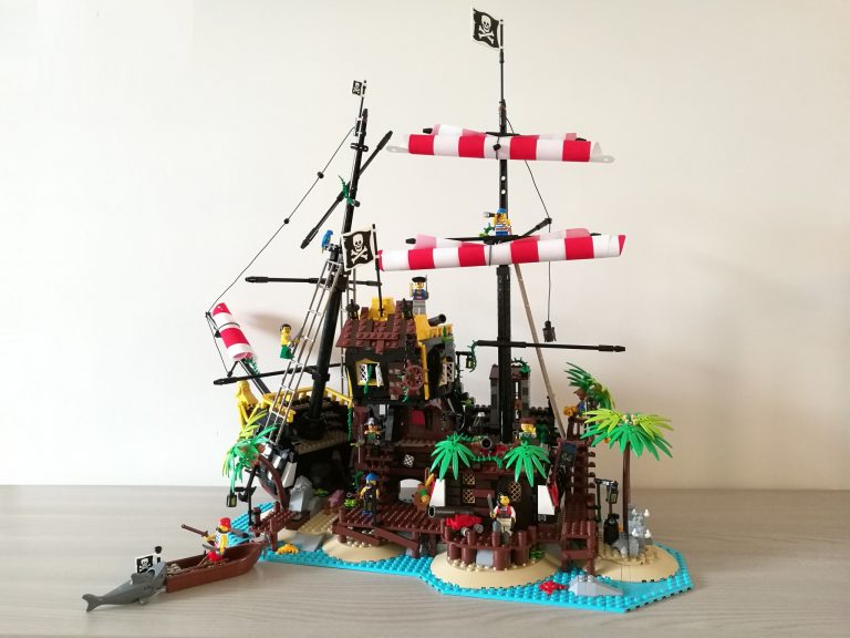 Recensione LEGO Ideas – I Pirati di Barracuda Bay (21322)