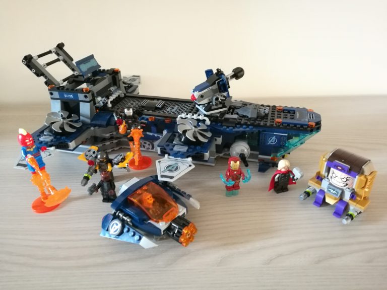 Recensione LEGO Marvel Super Heroes – Helicarrier degli Avengers (76153)