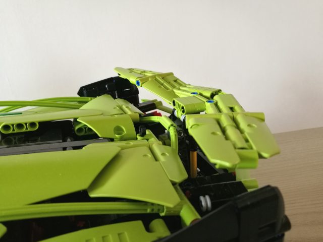 LEGO Technic 42115 - Lamborghini Sián Fkp 37