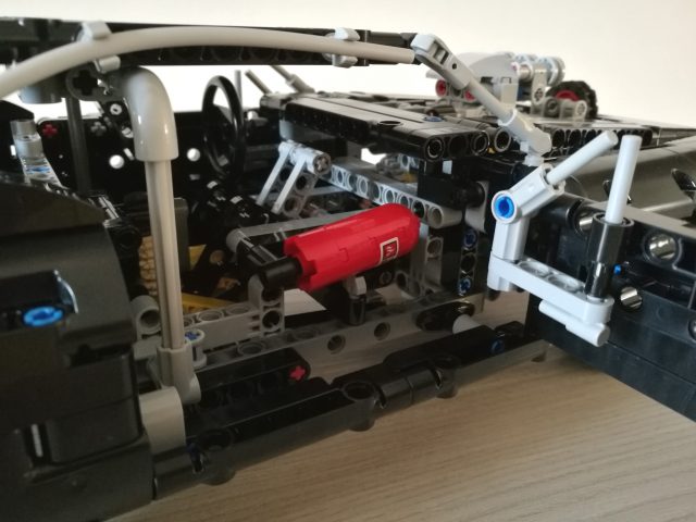 LEGO Technic - Dom's Dodge Charger (42111)