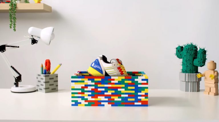 In Arrivo le Scarpe LEGO Adidas A-ZX Shoe