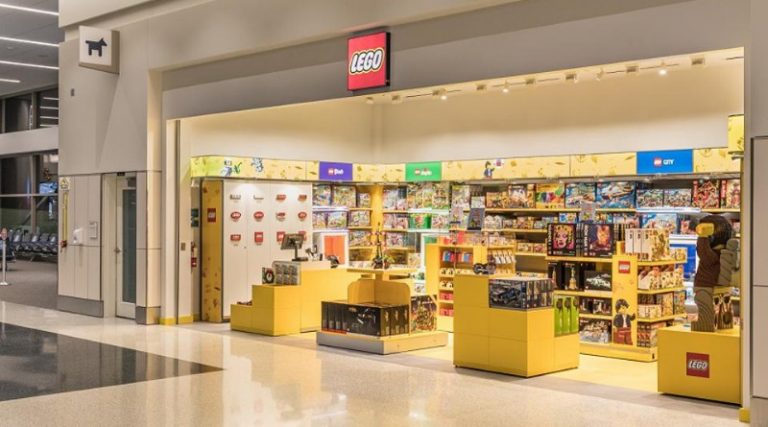 Salt-Lake-City-International-Airport-LEGO-Store-featured