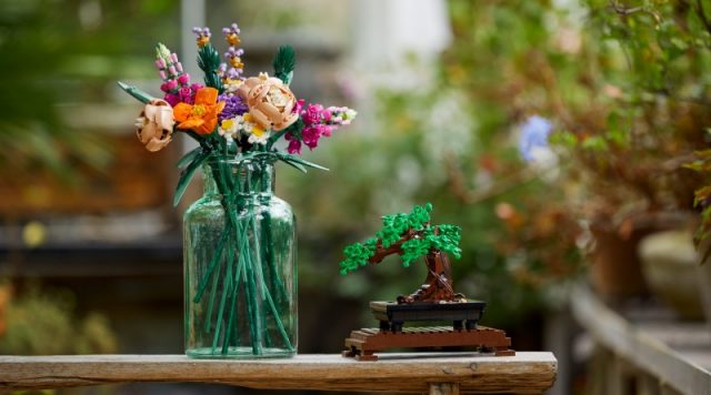 LEGO-Botanical-Collection-featured-2