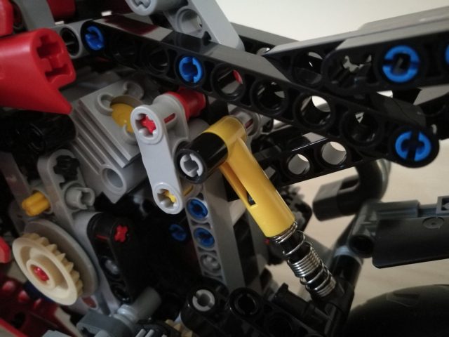 LEGO Technic 42107 - Ducati Panigale V4 R