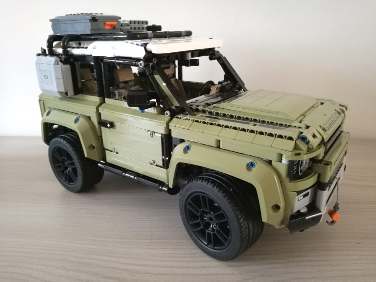 Recensione LEGO Technic 42110 – Land Rover Defender