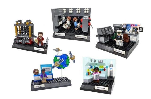 LEGO-Ideas-women-of-computing-4