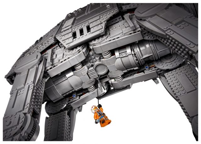 LEGO-Star-Wars-UCS-AT-AT-75313
