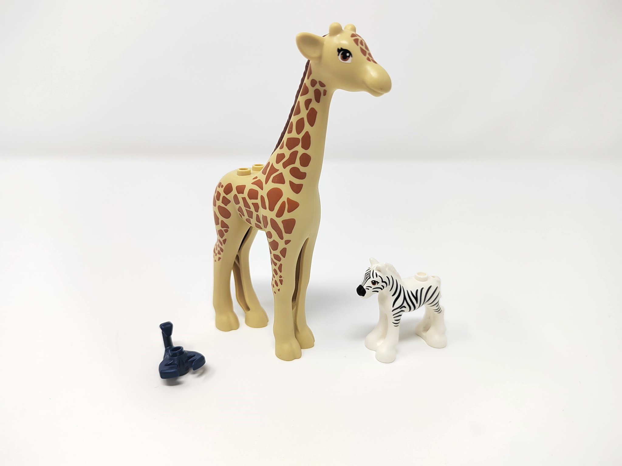 LEGO Friends 41717 Il Soccorso degli Animali di Mia, con Figure di Zebra e  Giraffa Giocattolo