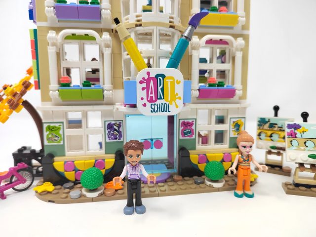 LEGO Friends - La scuola d’arte di Emma (41711)
