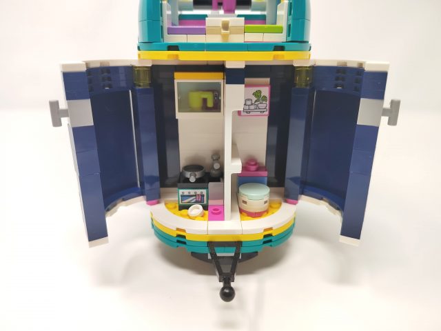 LEGO Friends - Rimorchio per spettacolo equestre (41722)
