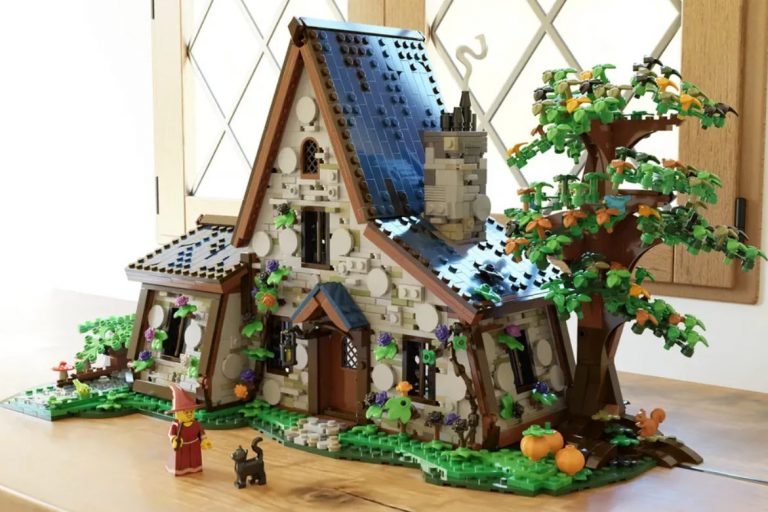 LEGO Ideas Witch House Raggiunge 10.000 Sostenitori