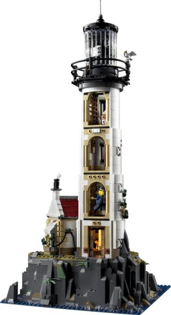 LEGO-Ideas-Motorized-Lighthouse-21335