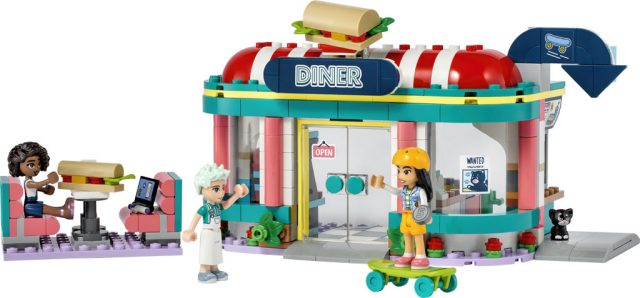 LEGO-Friends-Heartlake-Downtown-Diner-41728