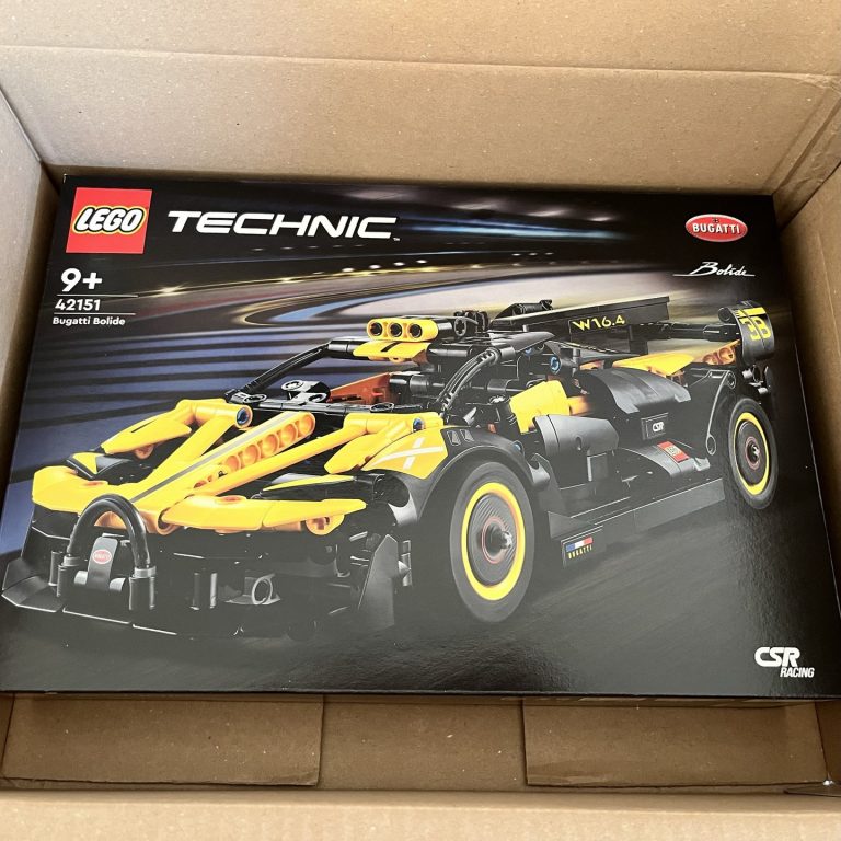 Le Prime Immagin del set LEGO Technic Bugatti Bolide (42151)