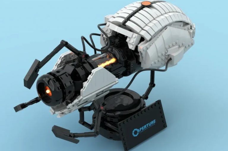 LEGO Ideas Portal 2 Quantum Tunnelling Device. The “Portal Gun” Raggiunge 10.000 Sostenitori