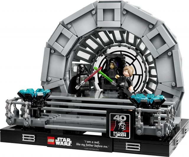 LEGO-Star-Wars-Emperors-Throne-Room-75352