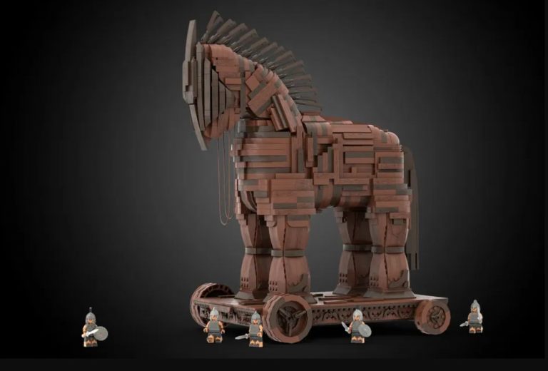 LEGO Ideas Trojan Horse Raggiunge 10.000 Sostenitori