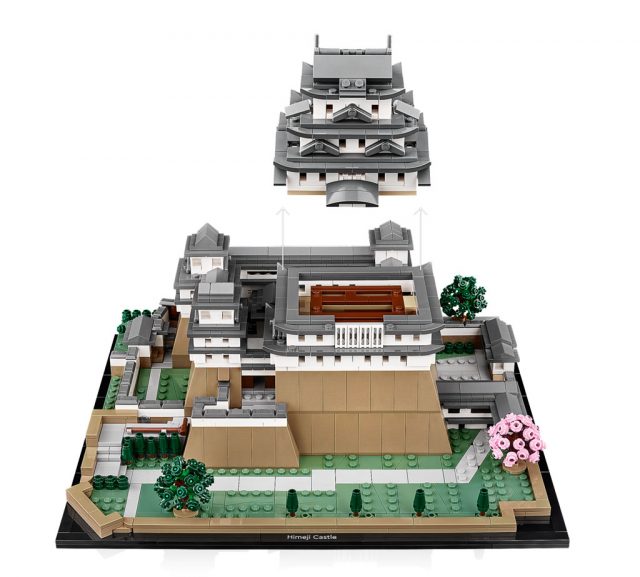 LEGO-Architecture-Himeji-Castle-21060