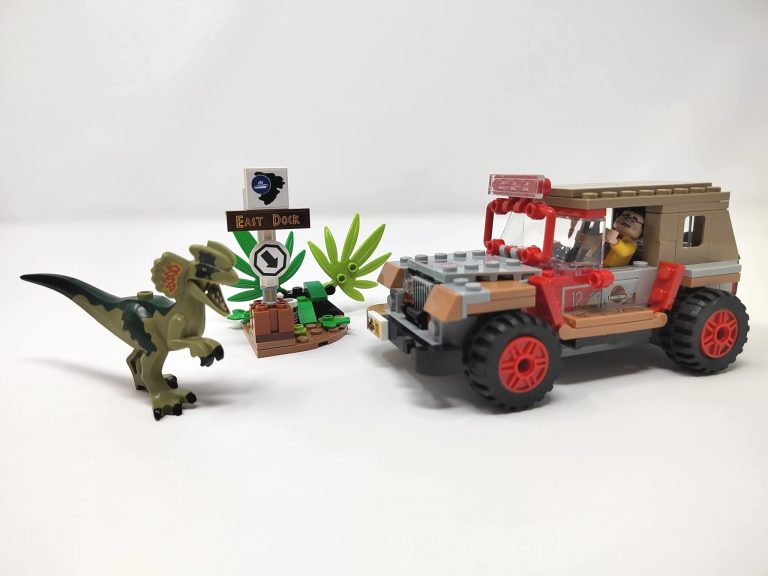 Recensione LEGO Jurassic Park – L’agguato del Dilofosauro (76958)